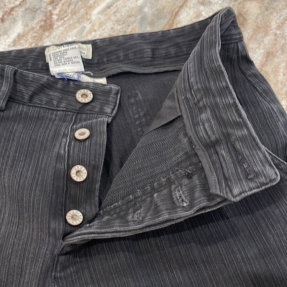 Y2K Button Fly Guess Jeans 30x29 - Picture 4 of 11
